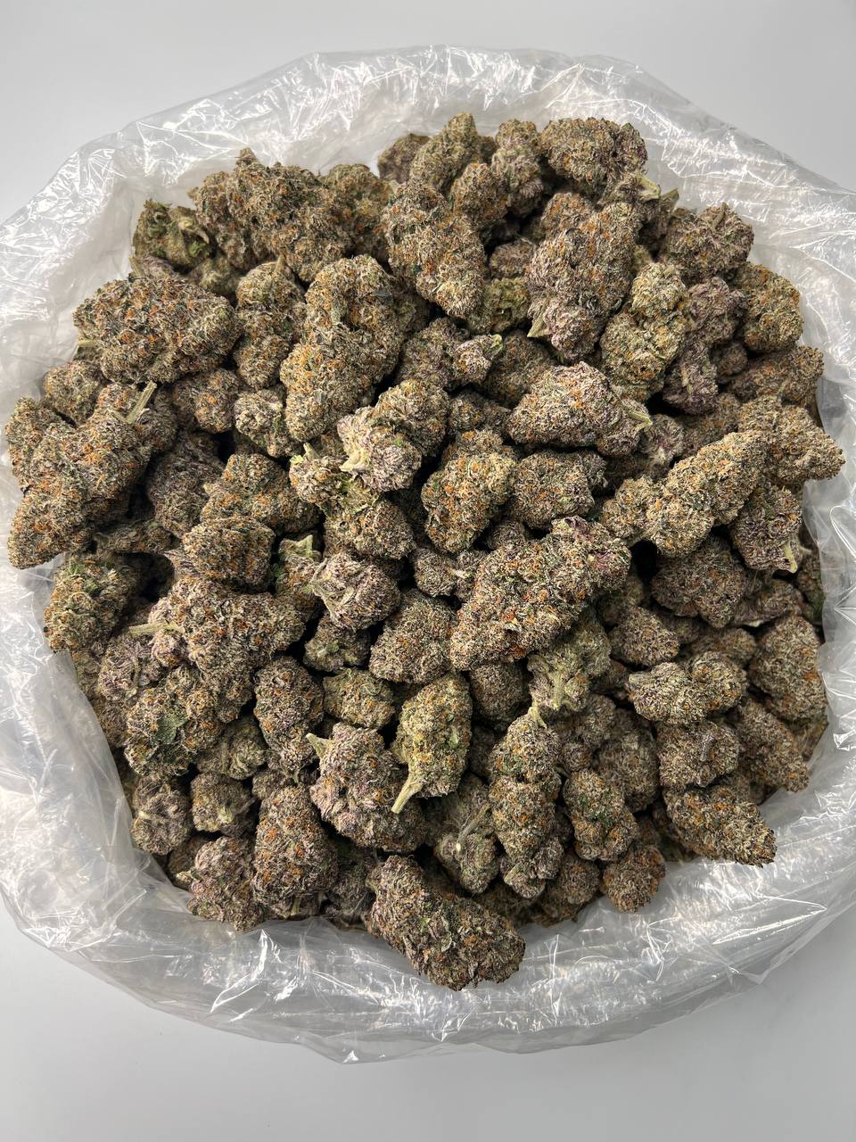 Puffy THC-A Flower Sticky Rice Sticky Rice from LIT Farm was created through the crossing of Lemon Cherry Gelato and Permanent Marker. This calming and heady indica-dominant hybrid features earthy and smooth flavors with lush, aromatic flowers that offer a unique combination of sweet cherries and tart lemon from Lemon Cherry Gelato with the sharp, inky undertones of Permanent Marker. Users describe a long-lasting euphoria accompanied by relaxation, mental stimulation, and a calm sense of well-being. Sticky 