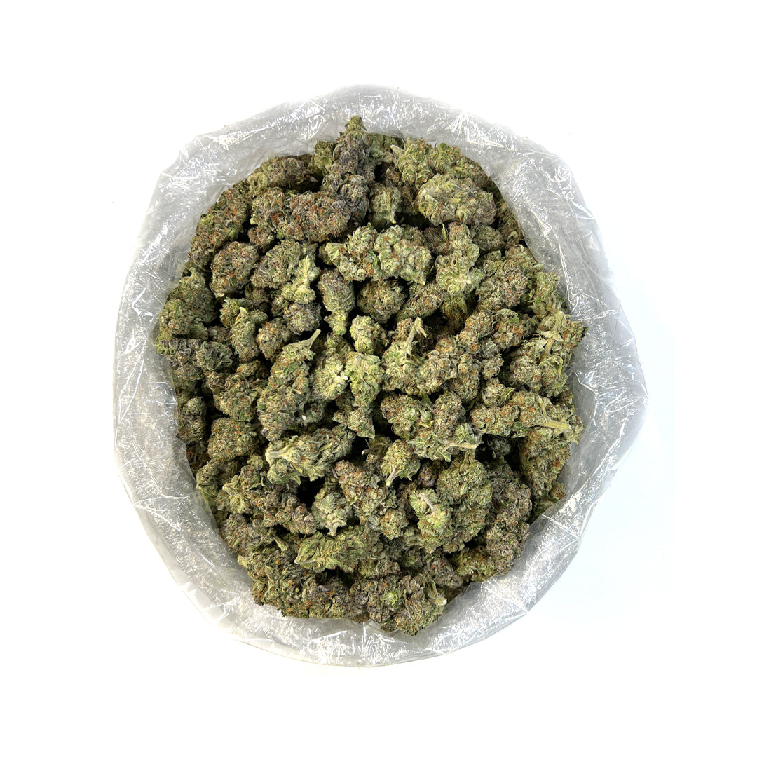 PUFFY Black Ice THCa is a powerful indica-dominant strain renowned for its deeply calming effects. This hybrid cross between the potent Black Domina and White Widow strains has become a reliable source for those in search of sedative properties. Despite its pleasant aroma, Black Ice’s potency is what truly sets it apart from the rest. A product of Moon Seeds, Black Ice offers a high yield with an impressive THCa content, with common reports of optimal pain and insomnia relief. With lineage rooted in powerfu
