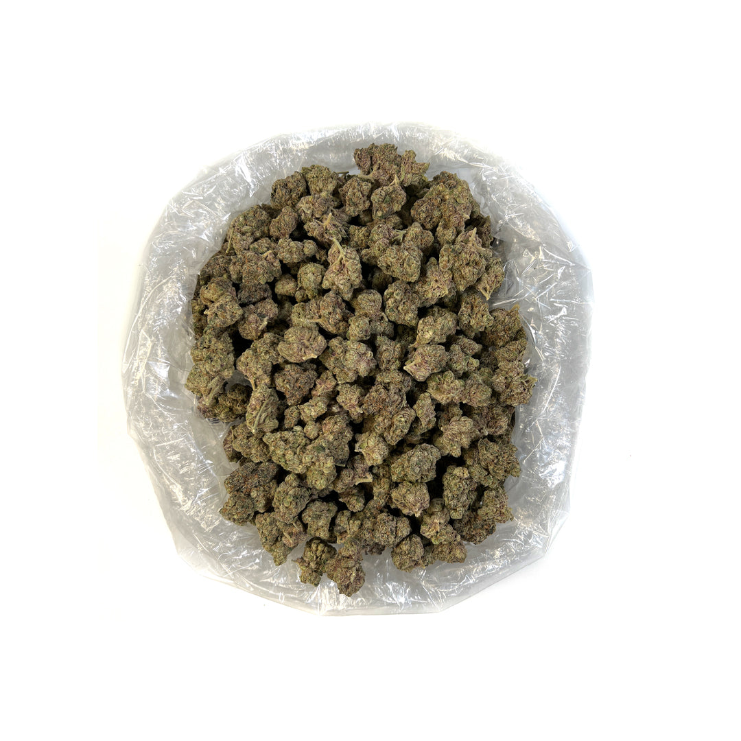 PUFFY Blue Runtz THCa is an indica-leaning hybrid cross of Blueberry and White Runtz. Prized for its sweet, fruity flavor profile with notes of creamy vanilla, sour citrus, and sweet blueberry. Blue Runtz blends the relaxing, euphoric qualities of both parent strains, offering a hazy, mellow high that soothes both mind and body. Its vibrant, frosty appearance often showcases ranging shades of green with blue and purple hues, enhancing its visual appeal. Blue Runtz is ideal for easing stress and tension whil