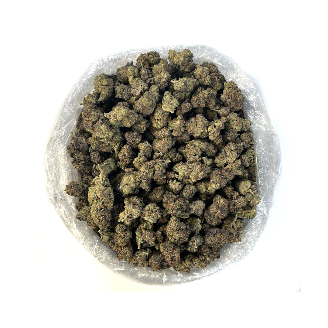 PUFFY Blueberry Bacio THCa is an indica-dominant hybrid crafted from combination of a Blue Sherbet female clone and a reversed Gelato 41 clone. This resin-rich strain delights the senses with an aroma that blends the sweet, fruity essence of blueberries with the signature dankness of Gelato. Its smoke is thick, creamy, and indulgently rich, carrying sweet undertones that linger. Users report feeling a combination of arousal, deep relaxation, and drowsiness, making it an ideal choice for unwinding during a l