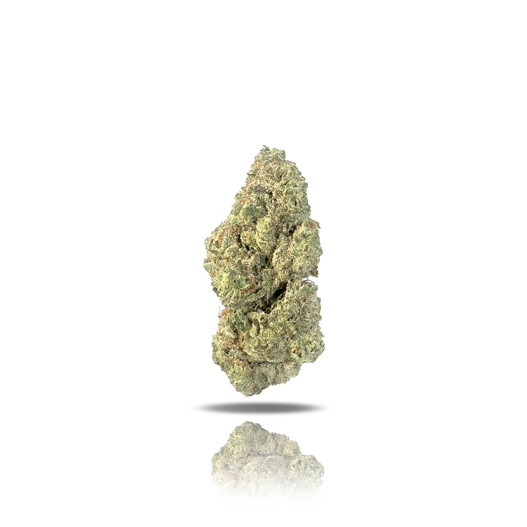 PUFFY Cartel Cut is a bold THCa strain known for its striking appearance and powerful effects. With its dense, resinous nugs and complex aroma of earthy spice and sweet citrus, users claim this sativa-dominant strain looks and smells like a new and improved OG Kush, sending it to the top of every connoisseurs’ list. Users report this strain evokes a blend of sensations, including creativity, euphoria, focus, and relaxation. Its effects are deeply soothing yet mentally uplifting, making it ideal for unwindin