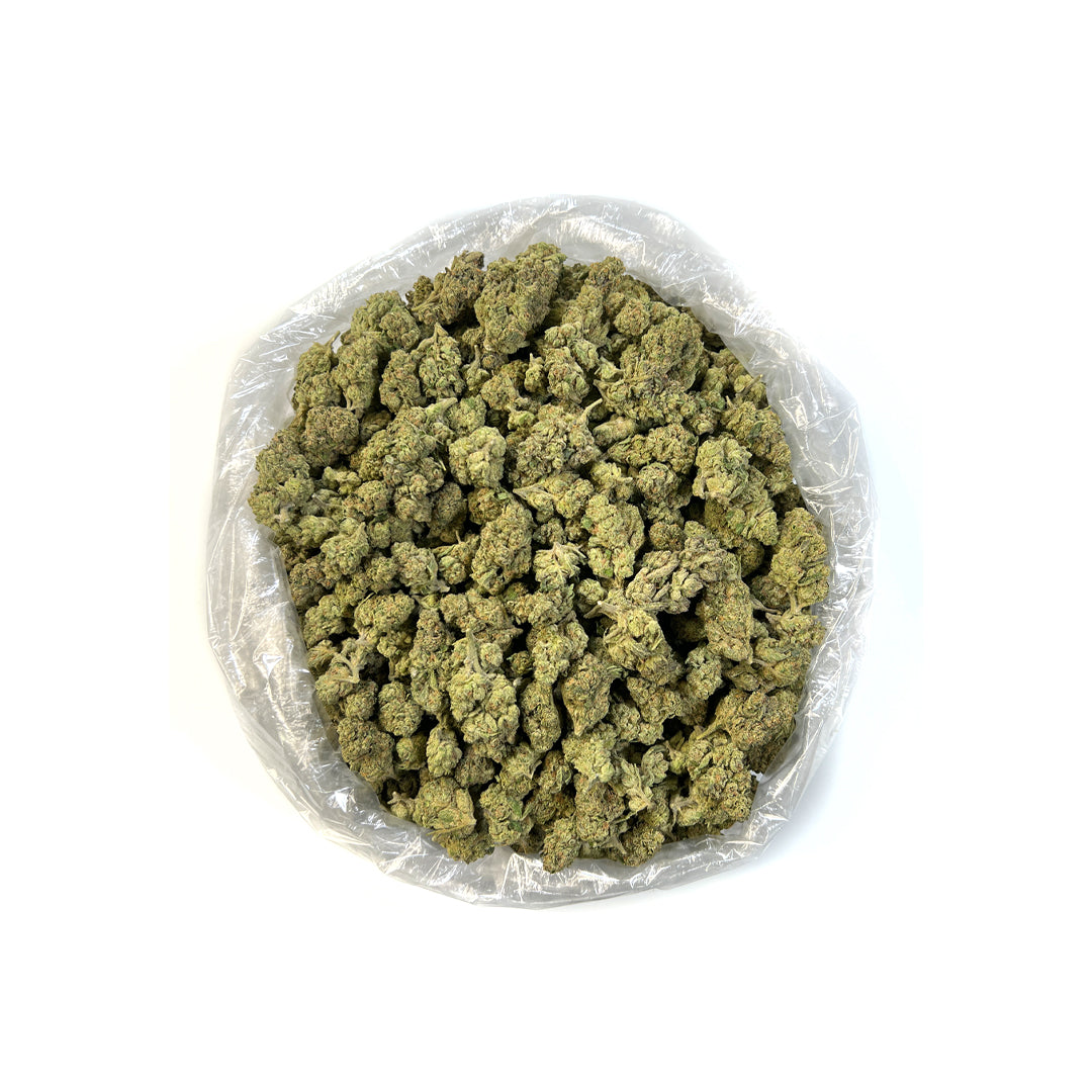 PUFFY Grape Cream Cake is a indica-dominant-hybrid THCa strain born from the genetics of Grape Pie and Wedding Crasher. Renowned for its mouthwatering aroma and taste, it features a harmonious blend of fruity grape and cherry notes accented by a hint of nutty vanilla. Consumers report that this strain delivers deep relaxation, happiness, and sleep-inducing effects, making it a top choice for relieving chronic pain, insomnia, and stress with ease and comfort. Its visual appeal is just as impressive, boasting