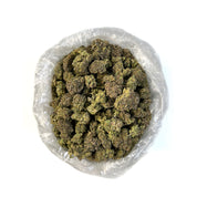 PUFFY Grapefruit is a sativa-dominant hybrid THCa strain, born from a cross between Cinderella 99 and an unknown fast-flowering sativa. Known for its vibrant and invigorating profile, this strain features a strong citrus aroma, with dominant grapefruit notes layered over hints of sweet tropical fruit, subtle earthiness, and mild pine. The flavor mirrors the scent tangy, sweet, and fruity, much like freshly squeezed grapefruit juice. Visually, it showcases medium-density buds ranging in color from bright lim