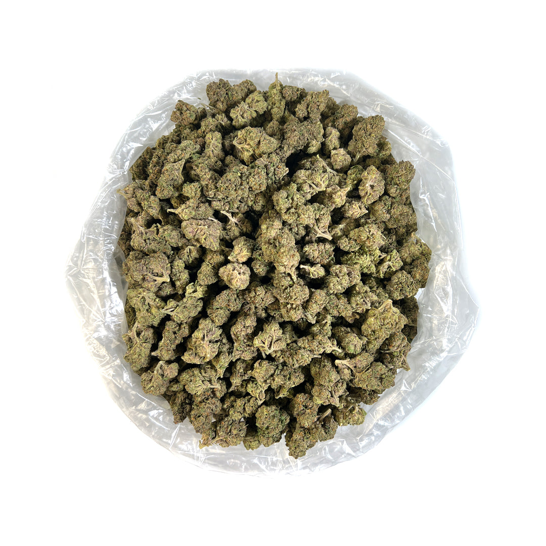 PUFFY Lemon Cherry Runtz is a premium THCA strain, born from the legendary Lemon Cherry Gelato lineage. This strain captivates with its bold citrus zest, candy-like sweetness, and a punch of gasoline-like intensity, creating an unforgettable aromatic experience. Consumers describe its effects as a perfect balance of euphoria, deep relaxation, and a pleasant tingling sensation, making it an ideal choice for unwinding while still feeling uplifted and carefree. Whether you're looking to melt away stress or enh