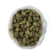 PUFFY London Pound Cake is a premium indica-dominant hybrid THCa strain, created by crossing Sunset Sherbet with a powerful, undisclosed indica. It delivers a perfect balance of flavor and potency, making it a standout choice for relaxation and stress relief. The flavor profile is rich and indulgent, featuring sweet vanilla and buttery notes complemented by subtle hints of lemon and nuttiness. The aroma is a rich and complex blend of sharp cheese, sweet berry, and a hint of sourness, creating a unique and p