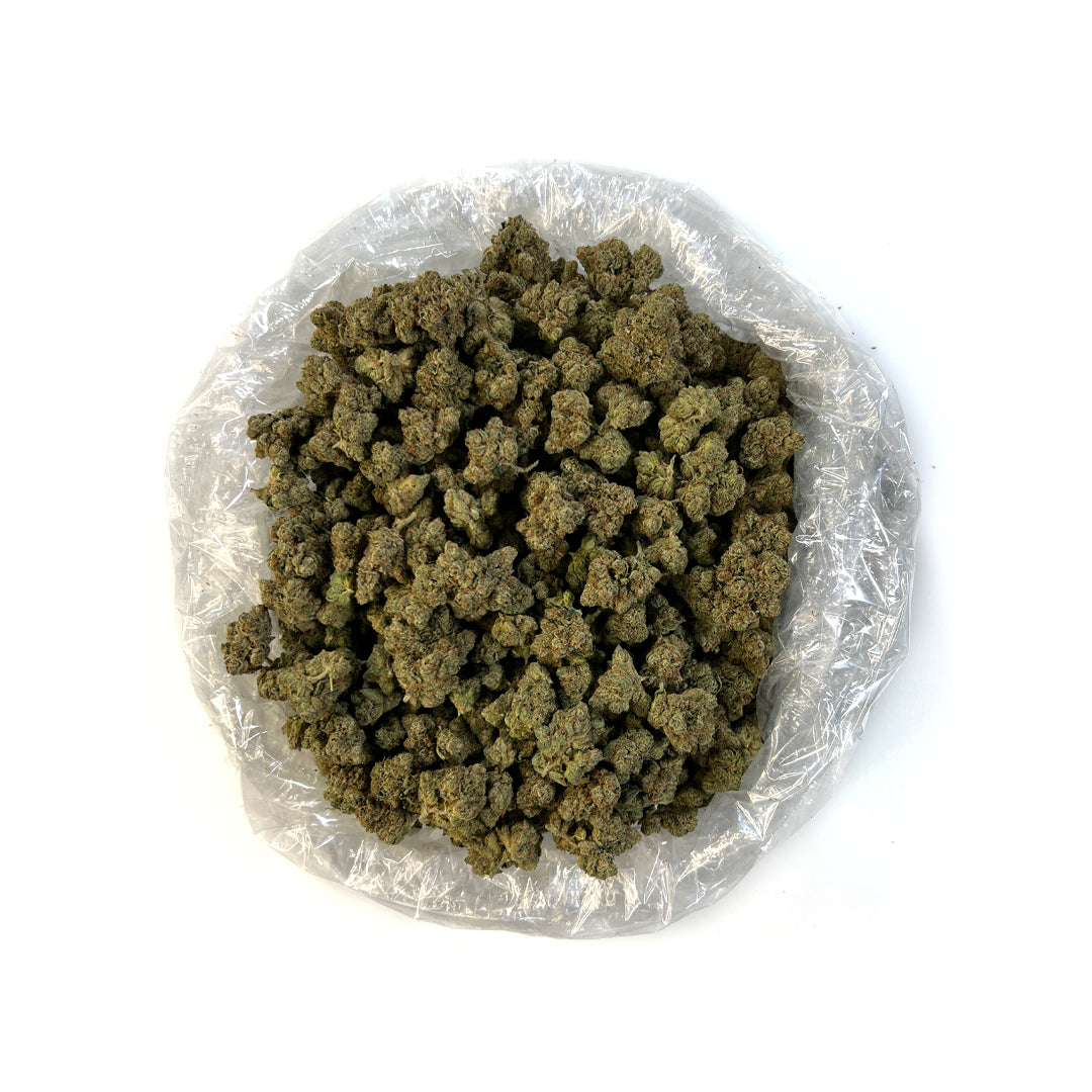 PUFFY Malibu Pure Kush is a soothing indica-dominant THCa strain born from the legendary Hindu Kush and an undisclosed parent strain. Known for its earthy, pungent aroma accented by hints of pine and subtle spice, Malibu Pure Kush delivers a rich and flavorful experience that appeals to seasoned cannabis enthusiasts. The flavor profile of Malibu Pure Kush mirrors its aroma, featuring earthy pine notes complemented by a gentle spiciness. The strain’s dominant terpene, myrcene, enhances its calming and relaxi