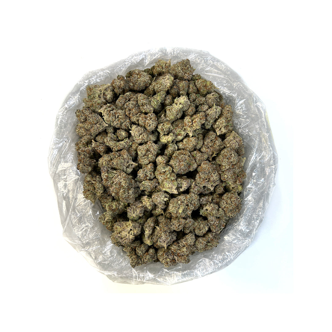 PUFFY ORZ is a potent hybrid THCa hemp made by crossing Cookies and Cream with Secret Weapon. Users reported that this strain produces a long-lasting and relaxing-high. Consumers should take caution as the high potency of Oreoz may be overwhelming to those new to THCa. This strain has an aroma reminiscent of campfire s'mores, with extra delicious hints of chocolate and diesel. THCa users reported that they use ORZ to help relieve symptoms associated with appetite loss, insomnia, chronic stress and depressio