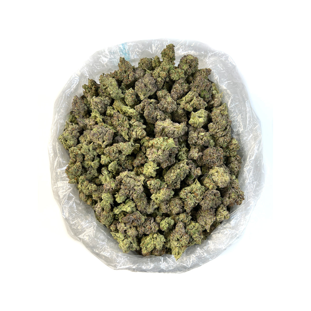 PUFFY Purple Mimosa is a hybrid THCa strain born from the genetics of Clementine and Purple Punch. Known for its versatile effects, users report that in small doses, it promotes a happy, level-headed buzz, leaving you feeling uplifted and motivated. However, in larger doses, it shifts gears, offering a deeply relaxing and sleep-inducing experience. This strain is known for its fruity citrus flavor and aroma. Consumers reported that they often choose PUFFY Purple Mimosa to alleviate symptoms of stress and de