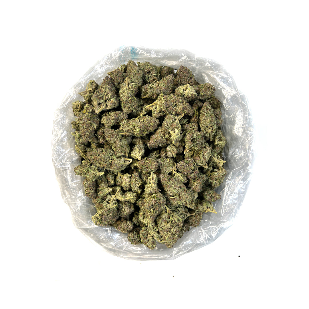 PUFFY Tropical Runtz is a vibrant, sativa-dominant hybrid THCa strain, crafted from the genetics of Runtz and Tropic Truffle. Users reported that the effect is uplifting and energizing which is perfect for enhancing social experiences and sparking creativity. Its flavor profile is a tropical paradise, with notes of sweet citrus and a fruity zest that bursts on the palate, leaving a refreshing aftertaste.