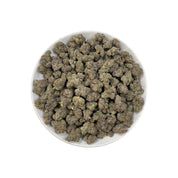 PUFFY White Runtz is a balanced hybrid THCa strain, created from a cross between Gelato and ZKZ. The aroma is a vibrant mix of sweet fruitiness, pungent gassy tones, and a refreshing hint of cool mint. Visually, the buds are dense and frosty, showcasing vibrant green hues with occasional purple accents, all coated in a thick layer of white trichomes. Consumers often report feeling euphoric, uplifted, and in a better mood, with a calming and relaxing effect that doesn’t lead to heavy sedation.

