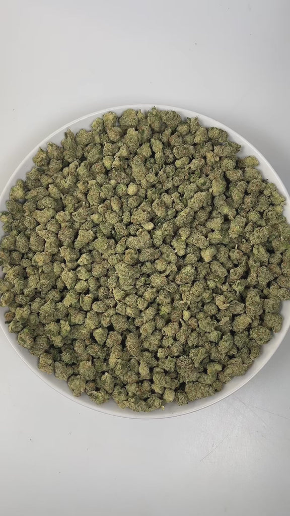 PUFFY Strawberry Cream (smalls) is a sativa-dominant hybrid THCa strain crafted from the powerful cross between Strawberry Cough and The White. Aroma is a luscious blend of ripe strawberry, rich creamy notes, and a zesty twist that awakens the senses. Visually, dense green buds with purple hues and fiery orange pistils are coated in sticky trichomes. Consumers often report an energetic, talkative, and uplifted mood, experiencing clear-headed cerebral stimulation with gentle physical relaxation.