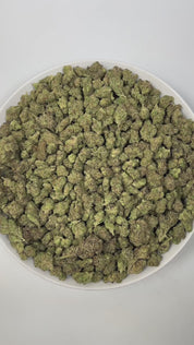 PUFFY Motorbreath is an indica-dominant hybrid THCa strain, born from the legendary cross of Chemdog and SFV OG Kush. The aroma is a rich blend of woody, gassy, and herbal notes, creating a distinctive and earthy scent that intrigues the senses. Visually, dense green buds with purple hues and fiery orange pistils are coated in sticky trichomes. Consumers often report a wave of relaxation and euphoria that helps them unwind after a long day, ease stress, elevate mood, and potentially soothe anxiety.