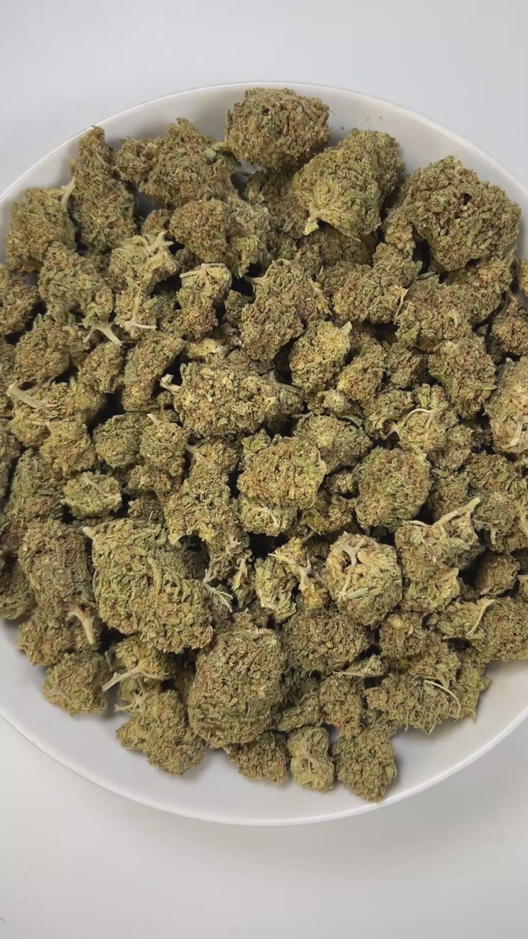 PUFFY Lemon Cherry Gelato is an indica-dominant  hybrid THCa strain, expertly crafted from a potent cross between Sunset Sherbet and Girl Scout Cookies. The aroma is a rich blend of earthy tones with bright lemon accents and a hint of sweet cherries. Visually, buds are dense and frosty, featuring deep green and purple hues with bright orange pistils and a thick coating of sparkling trichomes. Consumers often report an initial wave of uplifted, happy euphoria, followed by a soothing body relaxation accompani