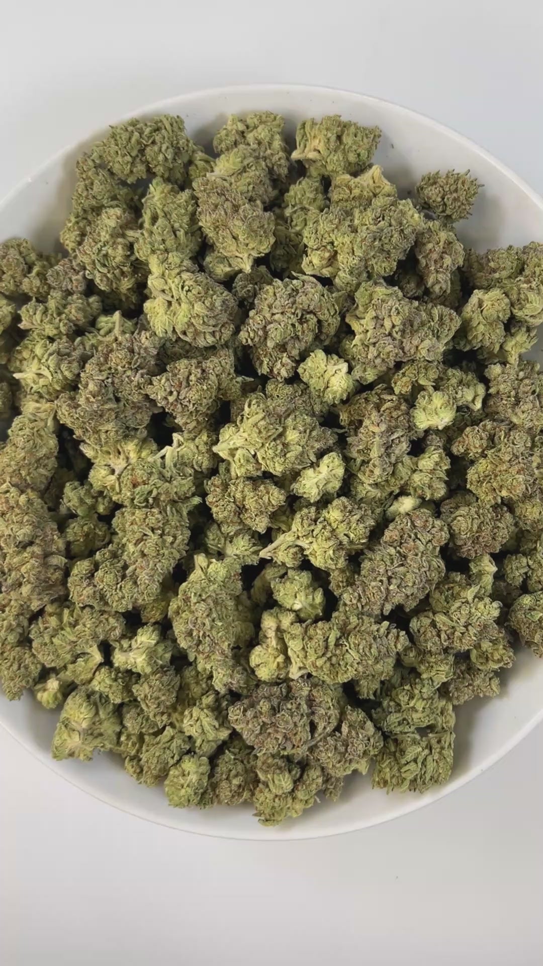 PUFFY Dough Boy is an indica-dominant hybrid THCa strain, crafted from the legendary lineage of Cinderella 99 with a hybrid of Northern Lights × Durban.  The aroma carries a rich blend of fresh-baked dough and sweet cake, rounded out by smooth, creamy undertones for a warm and indulgent profile.  Visually, the buds are dense, with vibrant lime-green hues, fiery orange pistils, and a frosty blanket of trichomes. Consumers often report a balanced high that begins with euphoric uplift and creativity before mel
