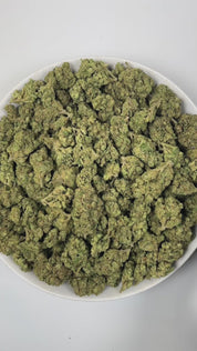 PUFFY Super Jack Herer is a sativa-dominant hybrid THCa strain, born from the legendary cross of Super Silver Haze and Jack Herer. The aroma bursts with bright citrus notes, earthy pine undertones, and a subtle, warming spiciness that lingers on the senses. Visually, the buds are dense and light-green, accented by fiery orange pistils and coated in a sparkling layer of trichomes. Consumers often report a surge of energy that enhances focus, sparks creativity, and makes it an ideal choice for daytime use.