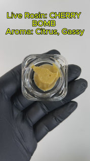 PUFFY THCa concentrate Cherry Bomb is a powerful hybrid celebrated for its well-balanced effects—a harmonious blend of an uplifting cerebral buzz and soothing body relaxation. With roots in Hawaiian and California Indica genetics, it offers the ideal middle ground for a pleasurable, clear-headed experience without being overpowering. Expect a burst of sweet, fruity flavor layered with subtle earthy undertones.