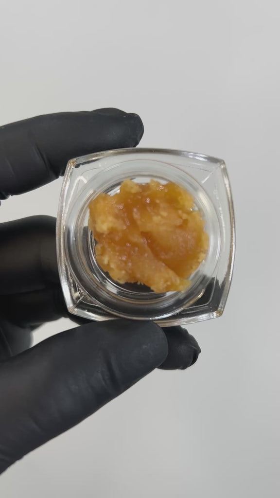 PUFFY THCa Motorbreath Badder: is an indica-leaning hybrid known for its bold, gassy aroma with hints of citrus. Its smooth, buttery texture makes it exceptionally easy to handle perfect for dabbing, vaporizing, or mixing into your favorite method. Potent, flavorful, and versatile, it delivers a deeply relaxing experience with every use.
