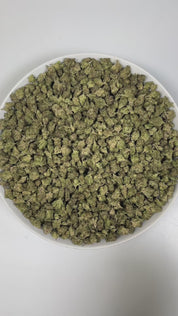 PUFFY Pineapple Mac (smalls) is an indica-dominant hybrid THCa strain, crafted from the renowned cross of Gelato #41 and MAC (Miracle Alien Cookies). The aroma bursts with sweet pineapple and candy notes, layered with a vibrant, fruity essence. Visually, dense green buds with purple hues and fiery orange pistils are coated in sticky trichomes. Consumers often report feeling happy, relaxed, and euphoric shortly after consumption, accompanied by calming body relaxation, and many find it helpful for stress rel