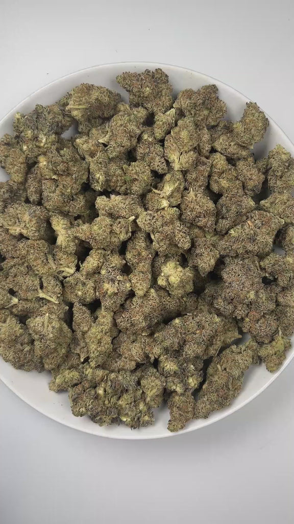 PUFFY Mendo Breath is an indica-dominant hybrid THCa strain, created from a cross between OG Kush Breath and Mendo Montage. The aroma bursts with a bold blend of herbal freshness, spicy pepper notes, and a deep diesel undertone that ignites the senses with every whiff. Visually, the buds are dense and minty-green with hints of purple, accented by vibrant orange pistils and a frosty coating of sparkling trichomes. Consumers often report an uplifting euphoria that sparks creativity and sociability, paired wit
